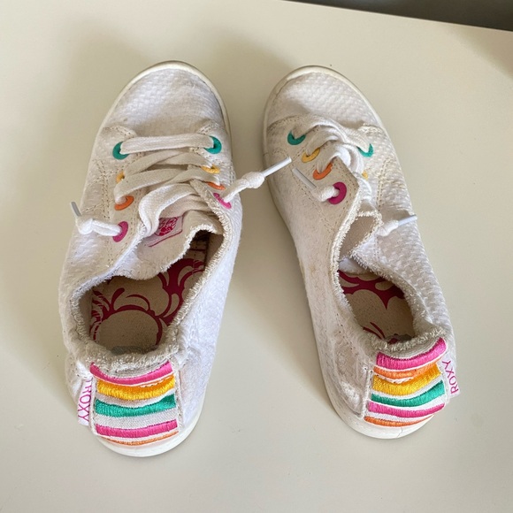 Roxy shoes - Picture 2 of 4